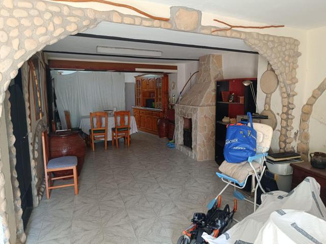 Casa de pueblo en La Barona (Vall D´Alba) photo 0