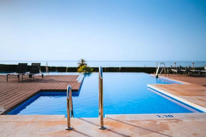 Apartamento exclusivo en Mar de Pulpí en una urbanizacion en primera línea de playa photo 0