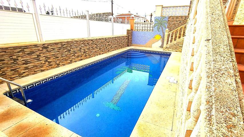 ¡Tu hogar de ensueño con piscina privada en San Juan de los Terreros! photo 0