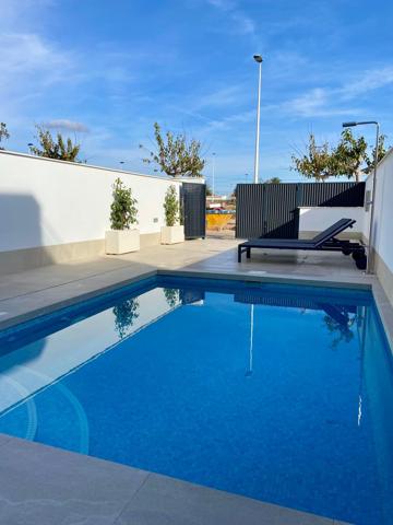 ¡Vive el lujo todo el año en la villa de tus sueños en San Pedro del Pinatar! photo 0