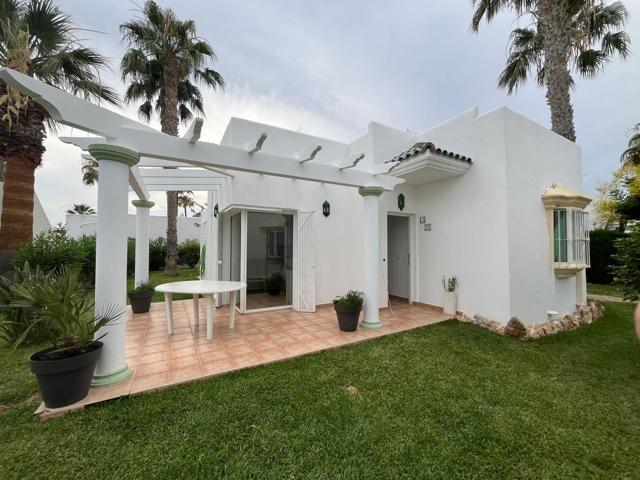 En alquiler bonito bungalow de 2 dormitorios recién reformado photo 0