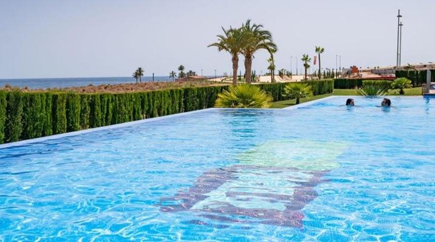 Tu hogar ideal junto al mar: Bajo de 2 dormitorios en Fase 1 de Mar de Pulpí photo 0