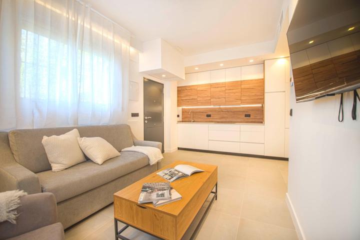 ¡Apartamento turístico a estrenar en Triana! photo 0