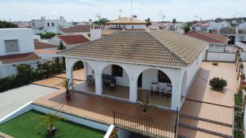 🌞 Casa de una planta con gran jardín a solo 10 min de la playa – Matalascañas photo 0