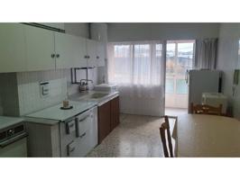 Piso en venta en Curtis photo 0