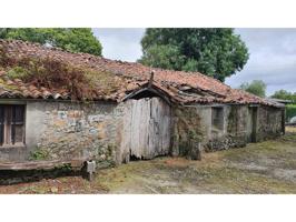 Casa en venta en Godulfes photo 0