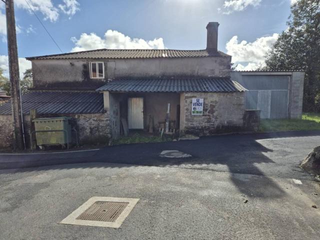 Se vende casa en Gorxa (Teixeiro) photo 0