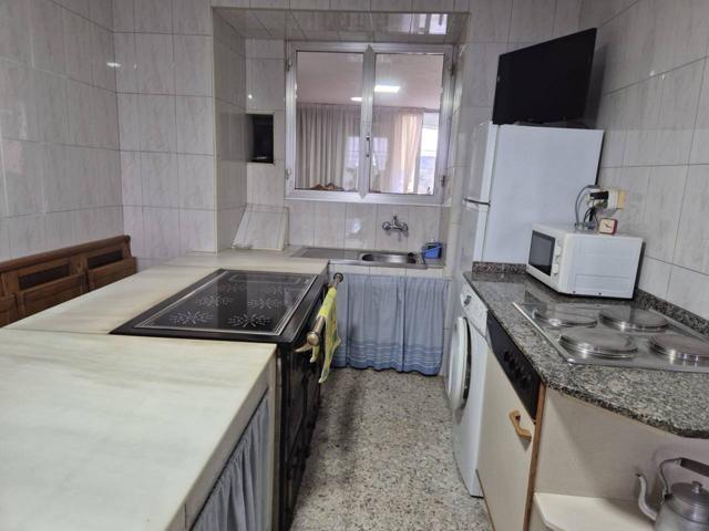 Se vende casa pareada con fincas en Barbeito (Vilasantar) photo 0