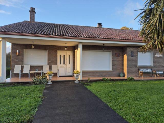 Se vende casa en Vilarchao, Sobrado dos Monxes photo 0