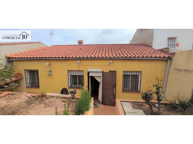Piso En venta en Almendral photo 0
