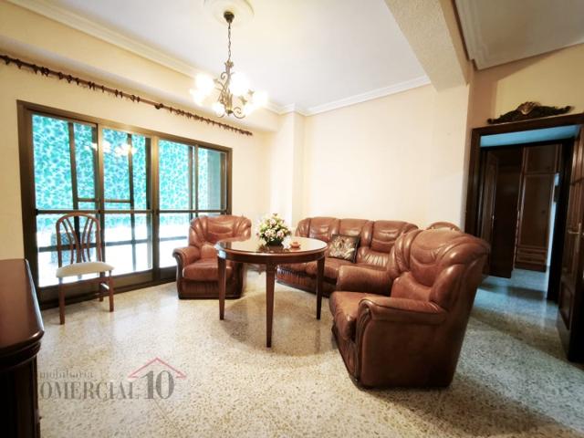 Piso En venta en Badajoz photo 0