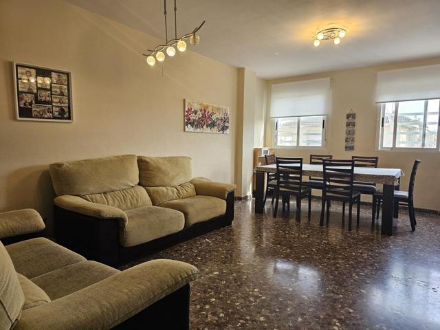 Piso en venta en Algemesí photo 0