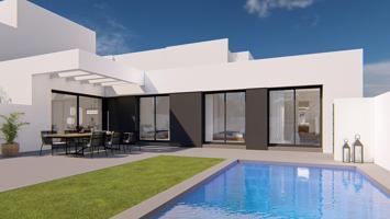 Villa en venta en Formentera del Segura photo 0