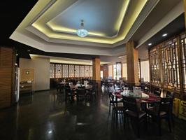 Local comercial en venta en Cullera photo 0