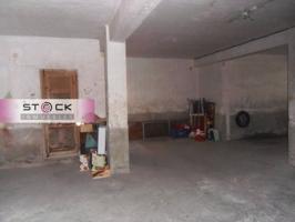 Local En venta en Quart De Poblet photo 0