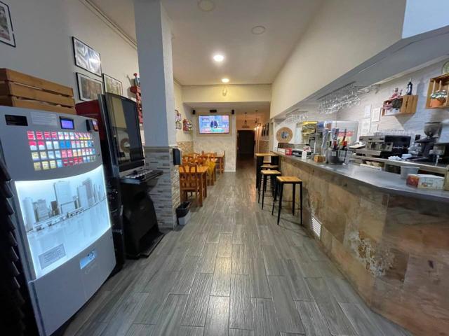Local en venta en Parque Oeste-Fuente Cisneros-Campodón photo 0