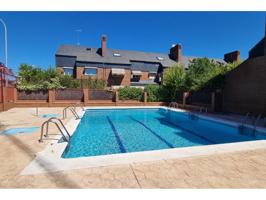 Chalet pareado en venta en Las Retamas-Prado Santo Domingo-Ensanche Sur(28922) photo 0