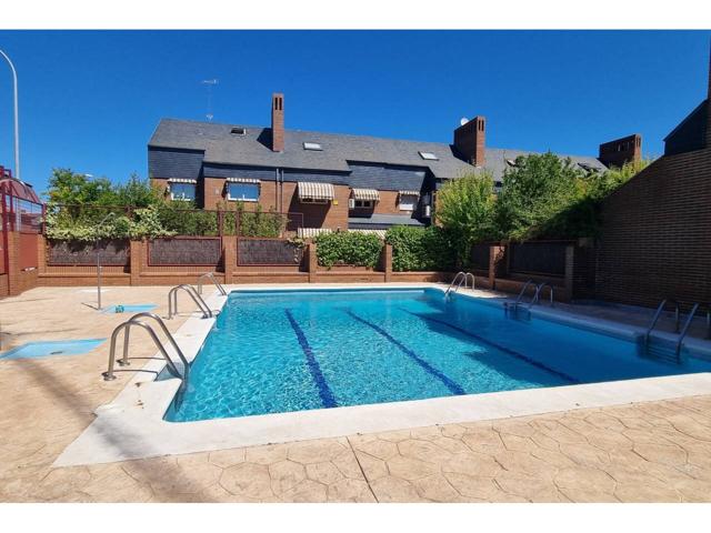 Chalet pareado en venta en Las Retamas-Prado Santo Domingo-Ensanche Sur(28922) photo 0