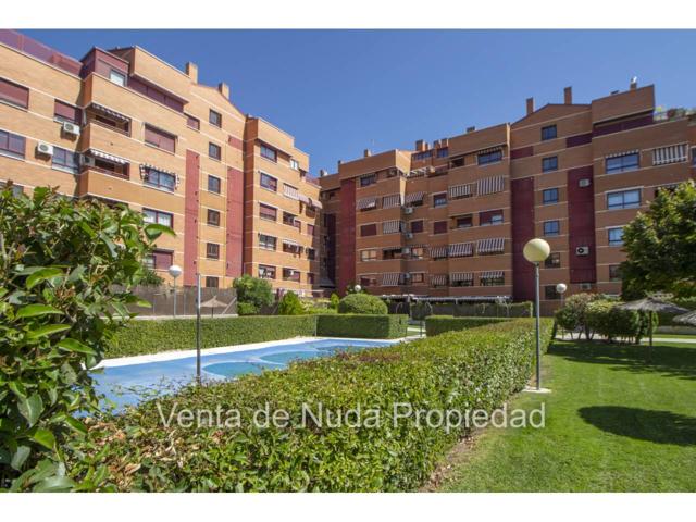 Piso en venta en Parque Oeste-Fuente Cisneros-Campodón photo 0