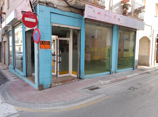LOCAL EN ESQUINA EN ARTERIA PRINCIPAL DE ARMILLA photo 0