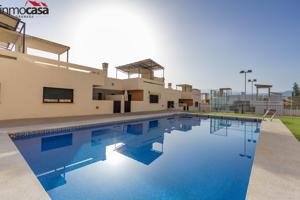 CASA PAREADA CON GARAJE DOBLE Y PISCINA EN LAS GABIAS photo 0