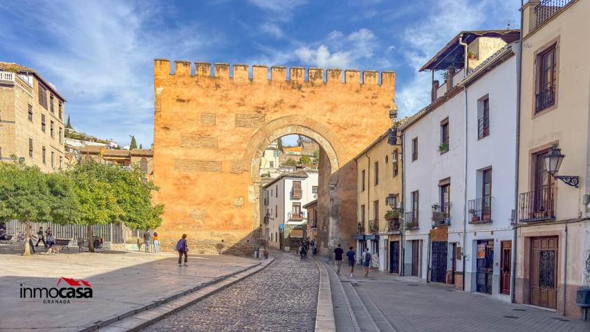 PISO CENTRICO EN CALLE ELVIRA!!!! photo 0