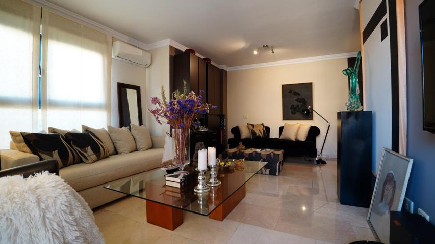 Dúplex En venta en Santa Catalina, Las Palmas De Gran Canaria photo 0