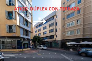  Ático En venta en Santa Catalina, Las Palmas De Gran Canaria photo 0