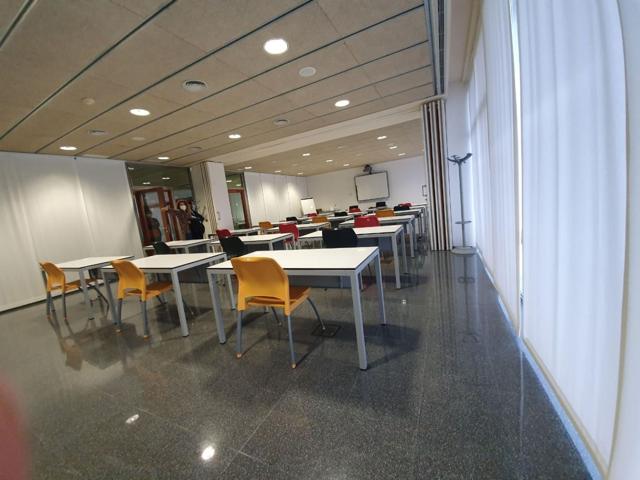 Oficina En alquiler en Tarazona, La Rinconada photo 0