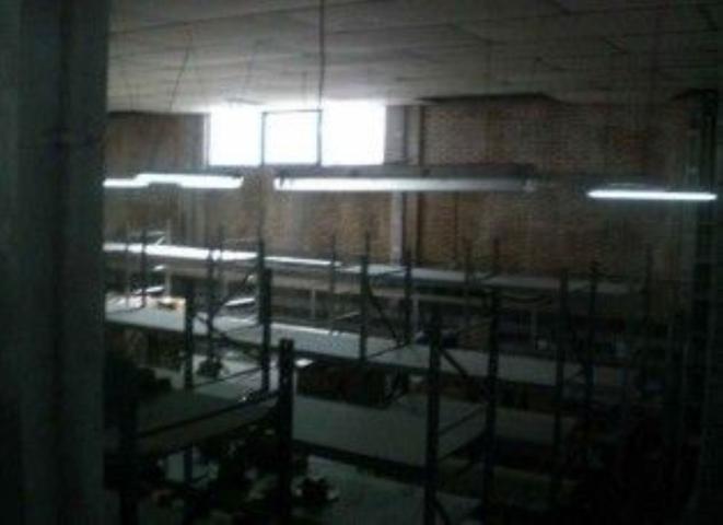 Nave Industrial En venta en Centro - Camas, Camas photo 0