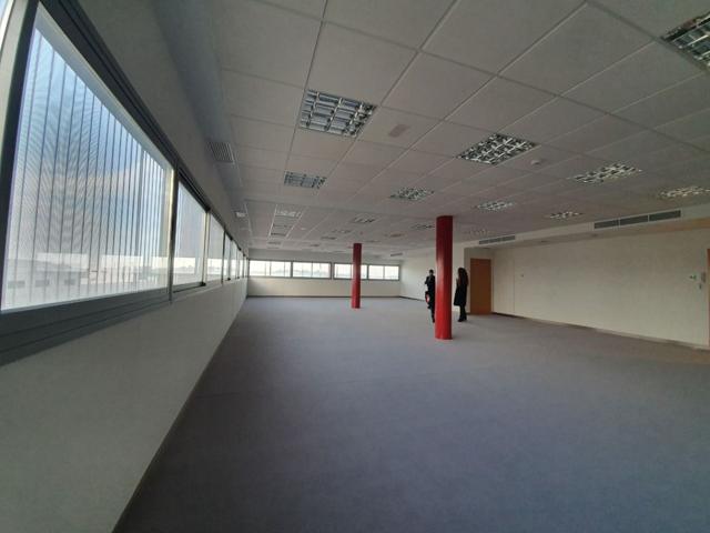 Oficina En alquiler en Tarazona, La Rinconada photo 0
