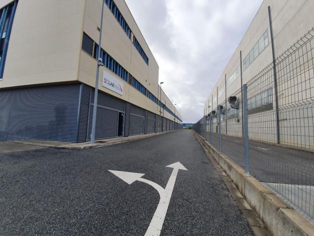 Oficina En alquiler en Tarazona, La Rinconada photo 0