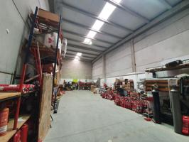 Nave Industrial En venta en Pino Montano, Sevilla photo 0