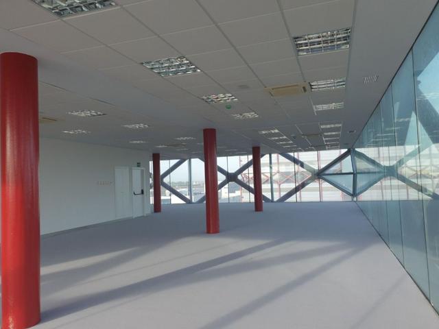 Oficina En alquiler en Tarazona, La Rinconada photo 0