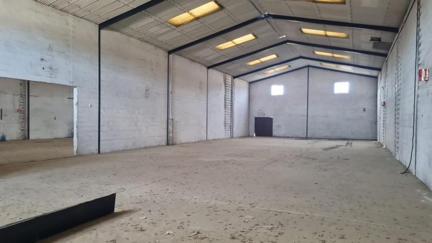 Nave Industrial En alquiler en Polígonos, Alcala De Guadaira photo 0