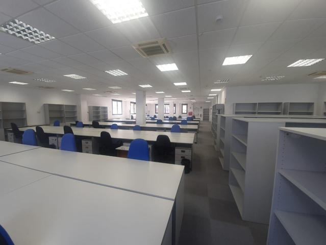 OFICINAS DISPONIBLES EN PCT ISLA DE LA CARTUJA photo 0