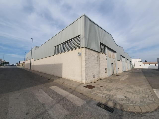 NAVE EN VENTA EN VILLANUEVA DEL ARISCAL photo 0