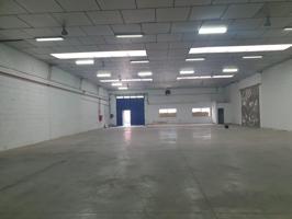 NAVE EN ALQUILER EN EL POLÍGONO STORE photo 0