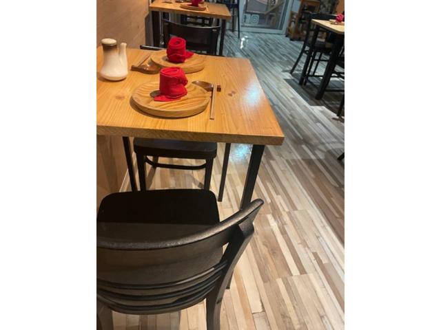 ¡OPORTUNIDAD ÚNICA EN VILANOVA I LA GELTRÚ! TRASPASO DE RESTAURANTE EXITOSO EN PLENO FUNCIONAMIENTO! photo 0