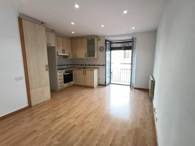 Piso en venta en Centre photo 0