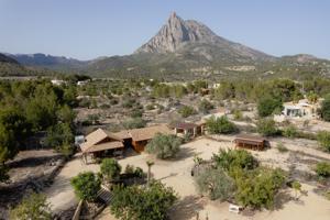 Casa integrada con la naturaleza a menos de 2 Km. de Finestrat photo 0