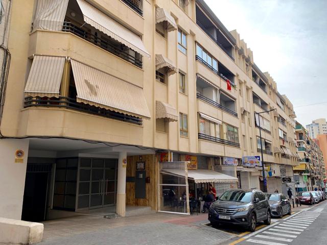 Amplia plaza de aparcamiento subterránea en pleno centro de Benidorm photo 0