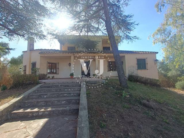 Chalet en venta en Urbanizaciones Cumbres de Calicanto-Manyes-Barbeta(46901) photo 0