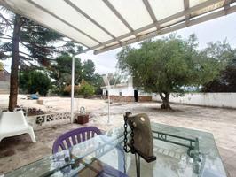 Chalet rustico en venta en Picassent photo 0