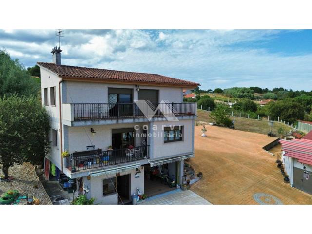 Chalet en venta en Barbadás, Sobrado do Bispo photo 0