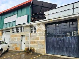 Nave comercial en venta o alquiler en Barbadás photo 0