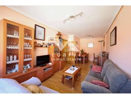 Piso en venta en A Valenzá con garaje y ascensor photo 0