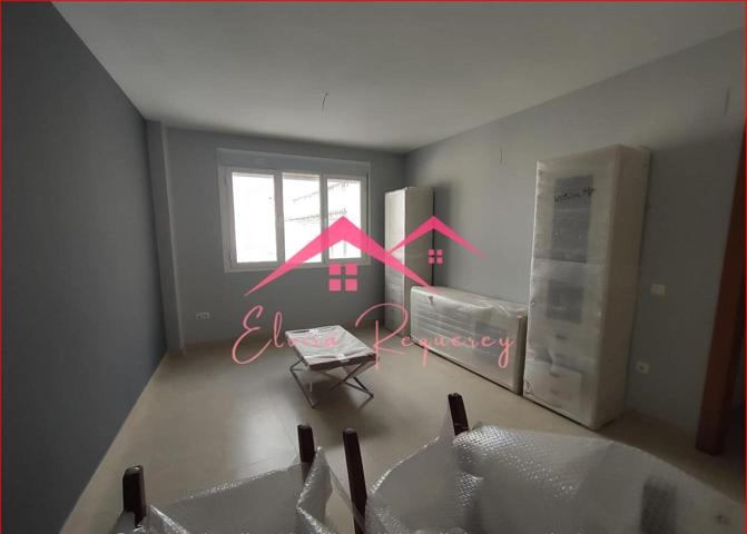 Se vende ático duplex , interior , con terraza privada y plaza de garaje. photo 0