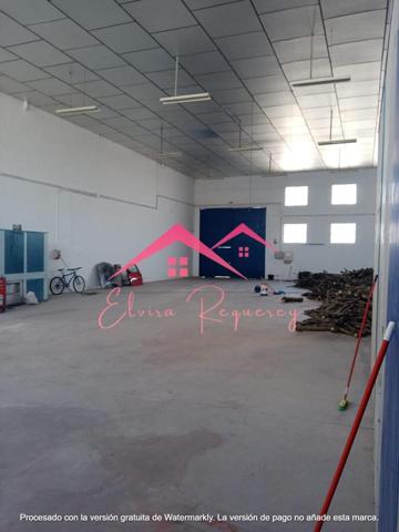 Se vende nave en polígono Industrial Los Santos , Lucena(Córdoba) photo 0