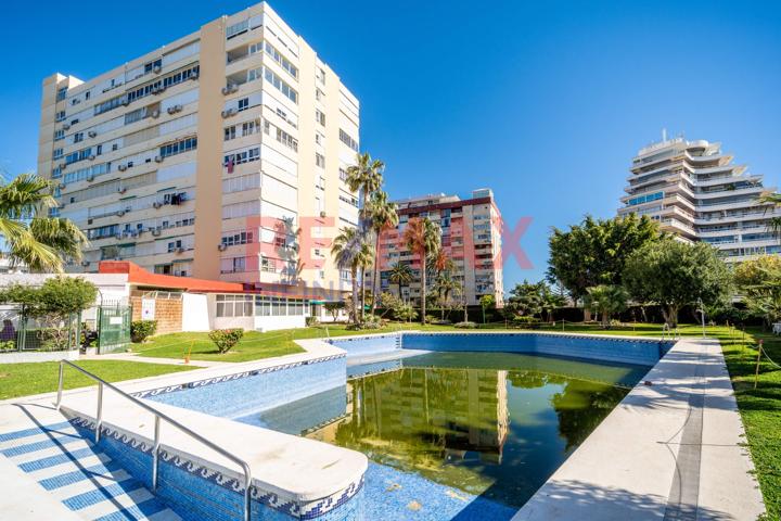 Encantador Apartamento con Vistas al Mar y la Montaña en Benalmádena photo 0